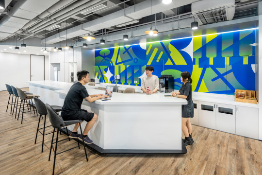 Reinventing Workplaces Where Younger Talent Want to be in